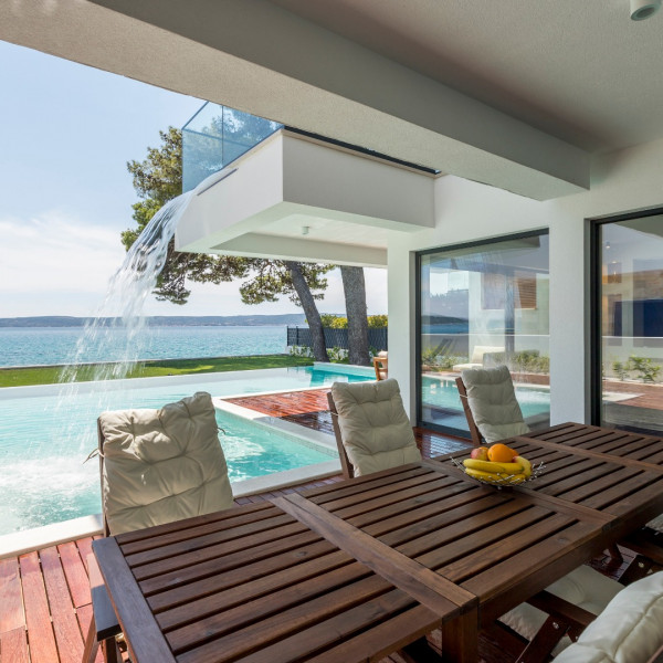 Villa Sea Star, Villa Sea Star with an infinity pool by the sea, in Ka&scaron;tel Kambelovac - Split, Croatia Ka&scaron;tel Kambelovac