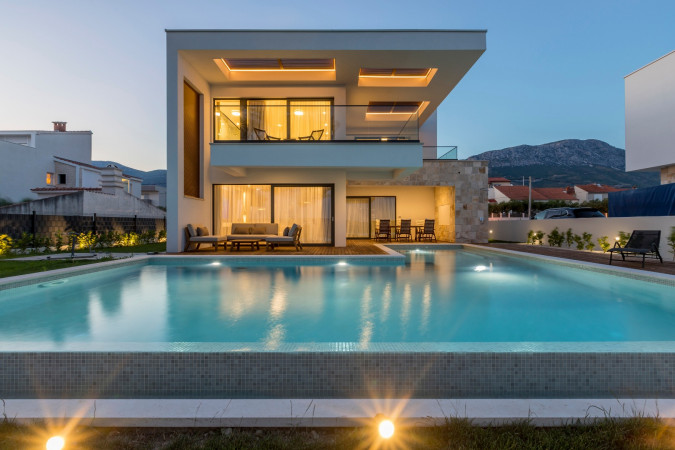 Villa Sea Star with an infinity pool by the sea, in Ka&scaron;tel Kambelovac - Split, Croatia Ka&scaron;tel Kambelovac