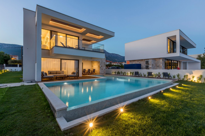 Villa Sea Star with an infinity pool by the sea, in Ka&scaron;tel Kambelovac - Split, Croatia Ka&scaron;tel Kambelovac