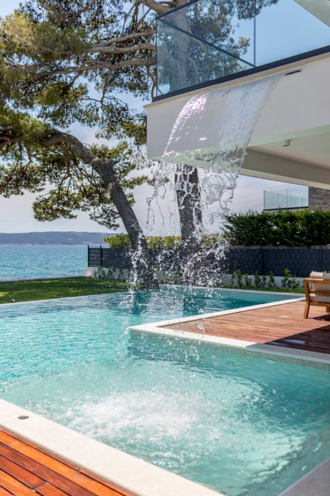 Villa Sea Star with an infinity pool by the sea, in Ka&scaron;tel Kambelovac - Split, Croatia Ka&scaron;tel Kambelovac