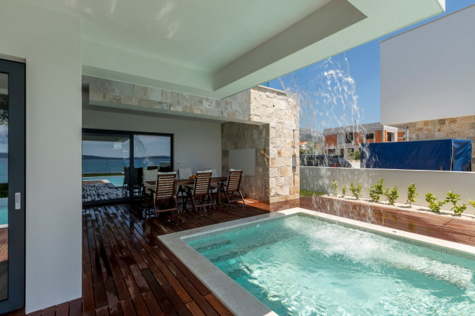 Villa Sea Star with an infinity pool by the sea, in Ka&scaron;tel Kambelovac - Split, Croatia Ka&scaron;tel Kambelovac