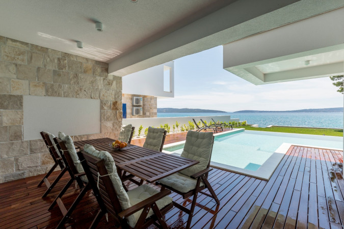 Villa Sea Star with an infinity pool by the sea, in Ka&scaron;tel Kambelovac - Split, Croatia Ka&scaron;tel Kambelovac