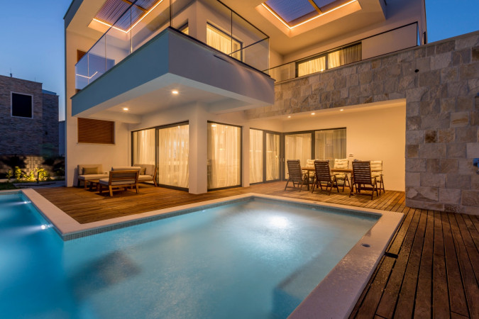 Villa Sea Star with an infinity pool by the sea, in Ka&scaron;tel Kambelovac - Split, Croatia Ka&scaron;tel Kambelovac