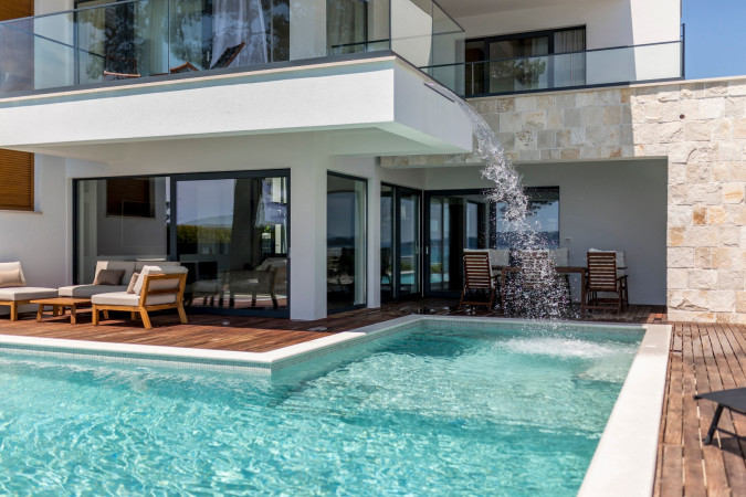 Villa Sea Star with an infinity pool by the sea, in Ka&scaron;tel Kambelovac - Split, Croatia Ka&scaron;tel Kambelovac